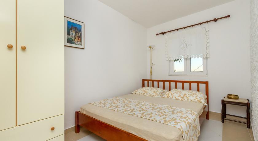Apartment Old Stone House Lokva Rogoznica Phòng bức ảnh