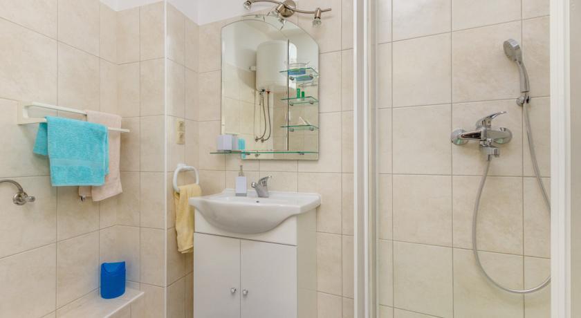 Apartment Old Stone House Lokva Rogoznica Phòng bức ảnh