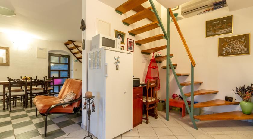 Apartment Old Stone House Lokva Rogoznica Phòng bức ảnh