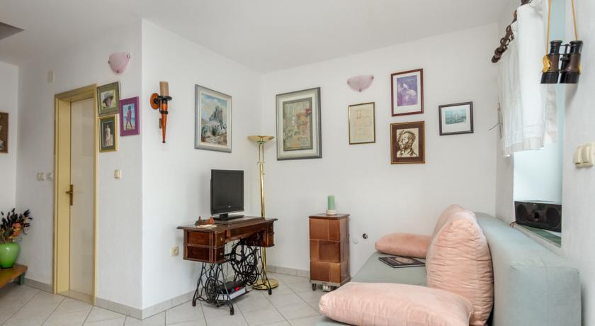 Apartment Old Stone House Lokva Rogoznica Phòng bức ảnh