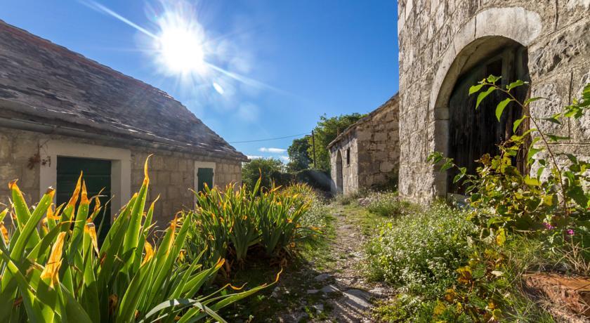 Apartment Old Stone House Lokva Rogoznica Phòng bức ảnh
